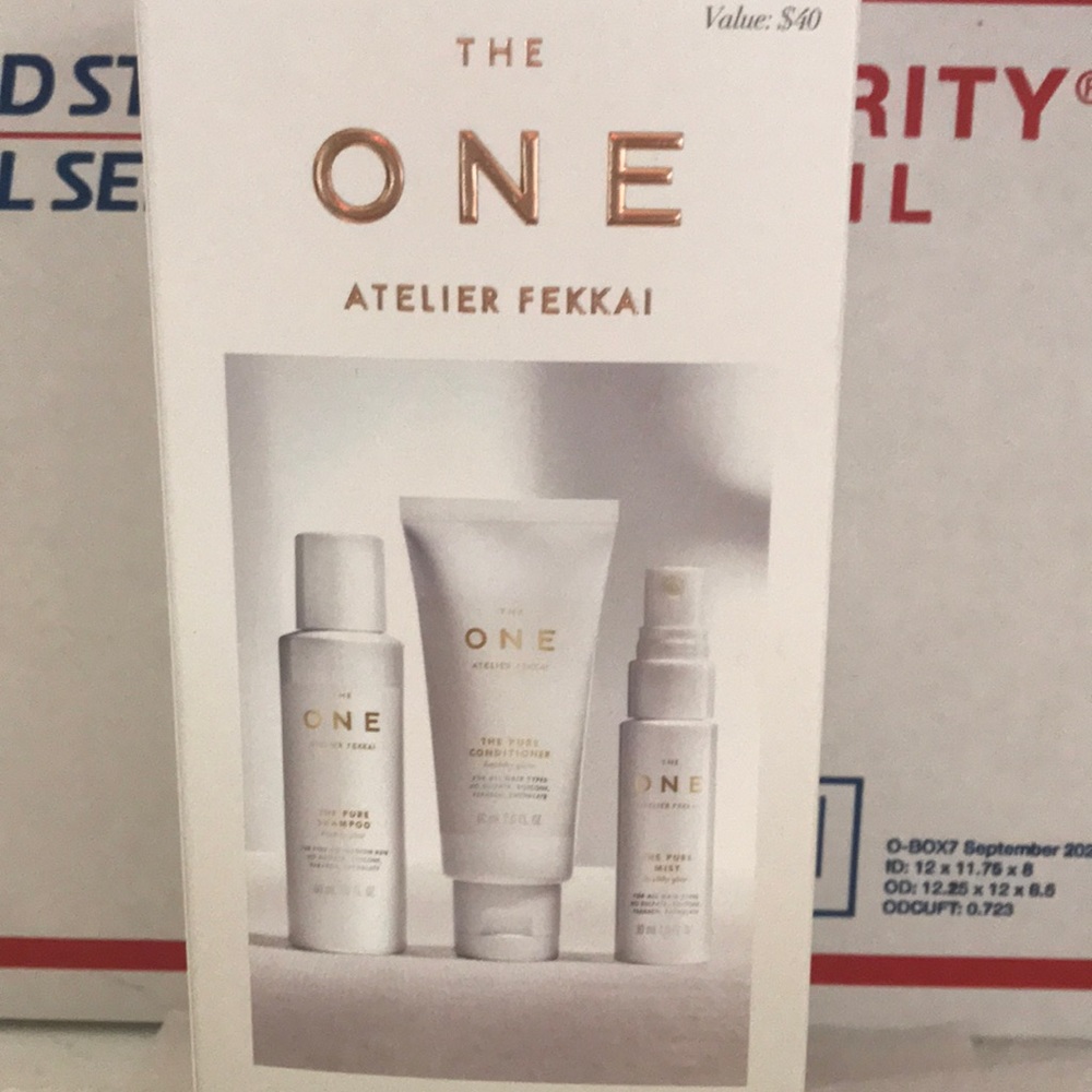 THE ONE BY FREDERIC FEKKAI The Pure Collection Introductory set